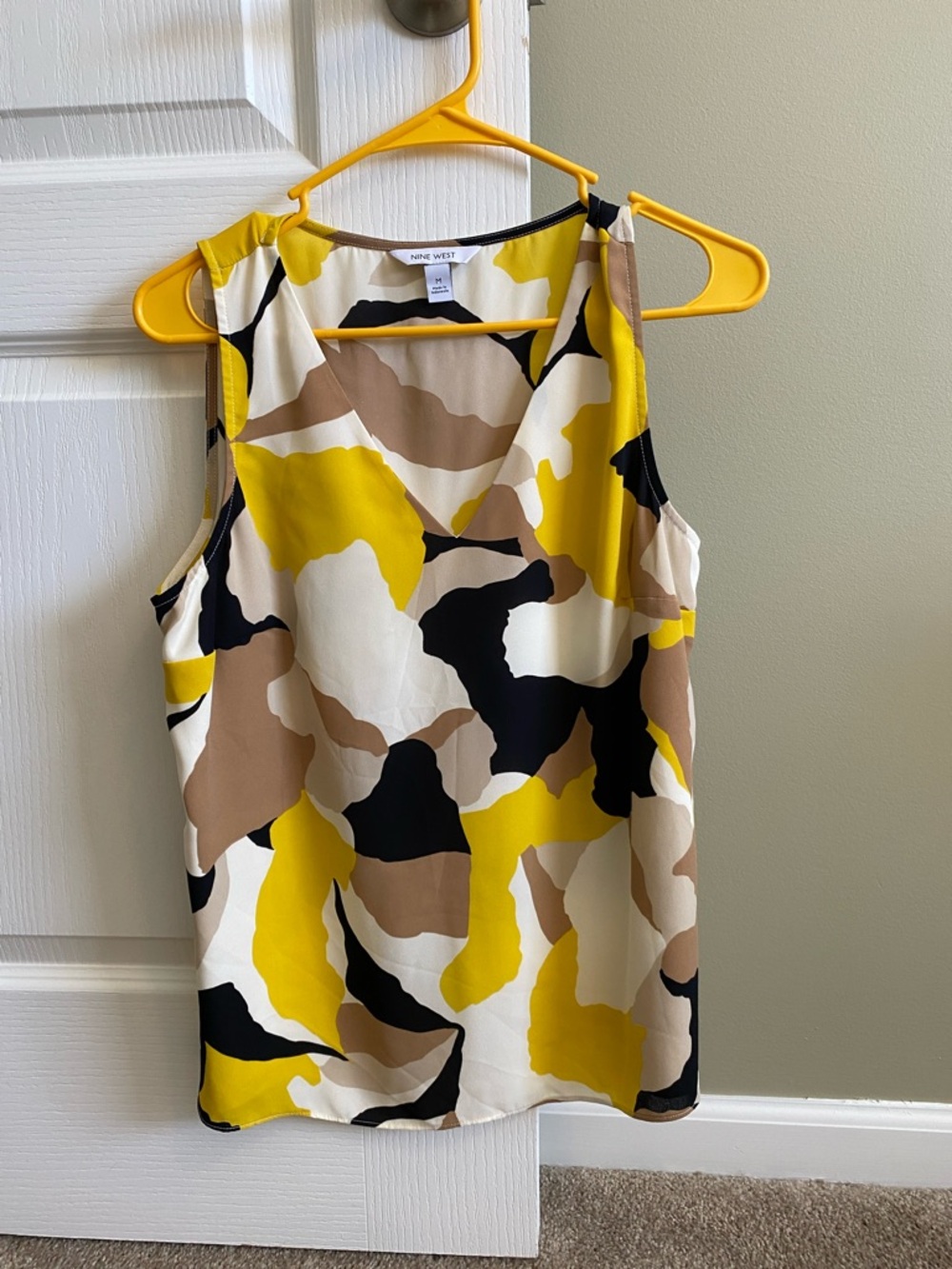 Nine West Yellow, Black & Tan Abstract Print Sleeveless Camisole